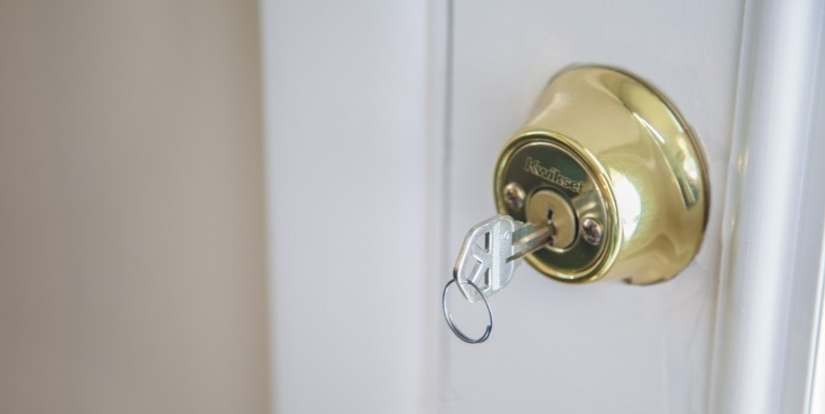 Rekey or replace lock | Residential Locksmith Services