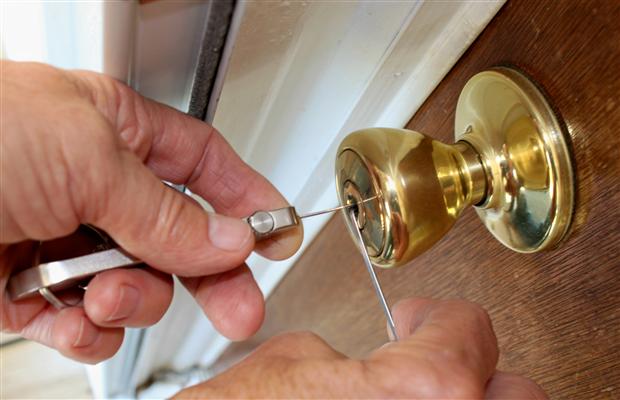 Emergency Residential Locksmith Services are available at Fineline Locksmithing